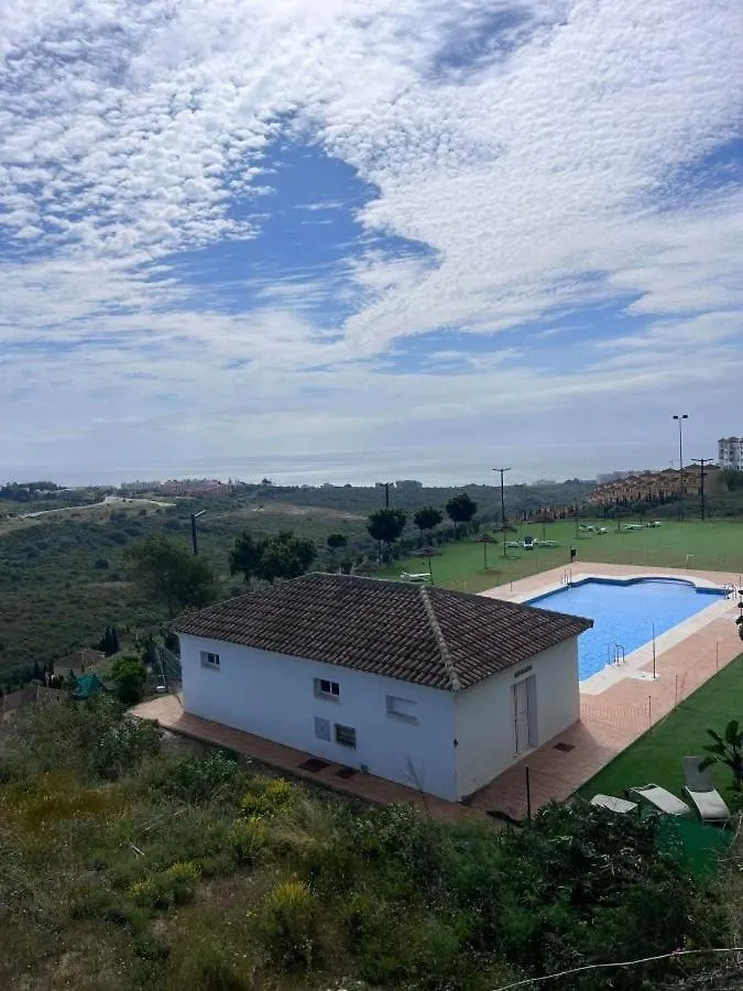 Cozy And Quiet Apartment With Sea Views Manilva Spain